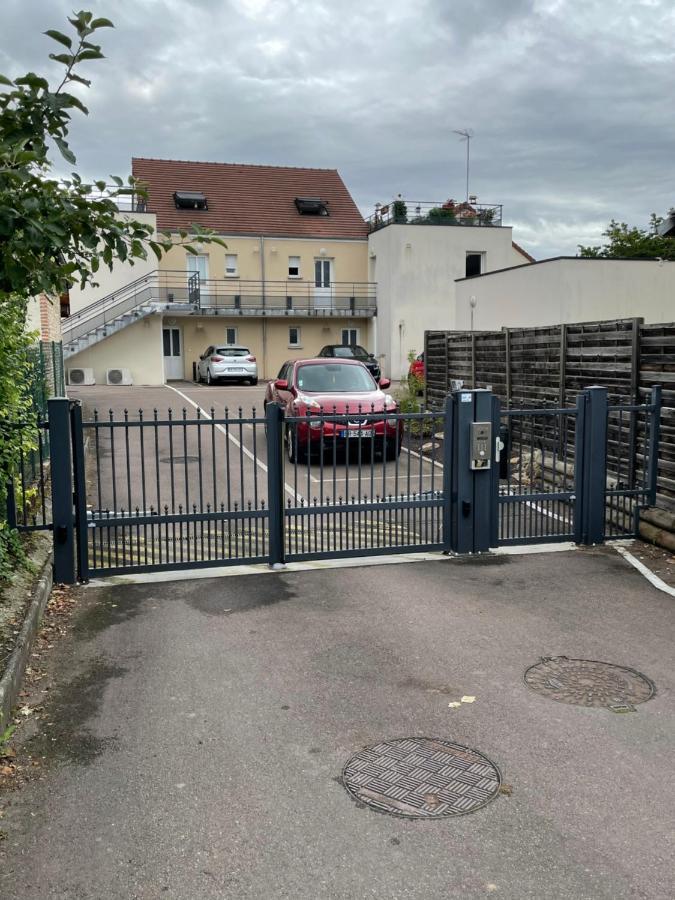 Studio Calme Et Cosy Saint-Julien-les-Villas Bagian luar foto