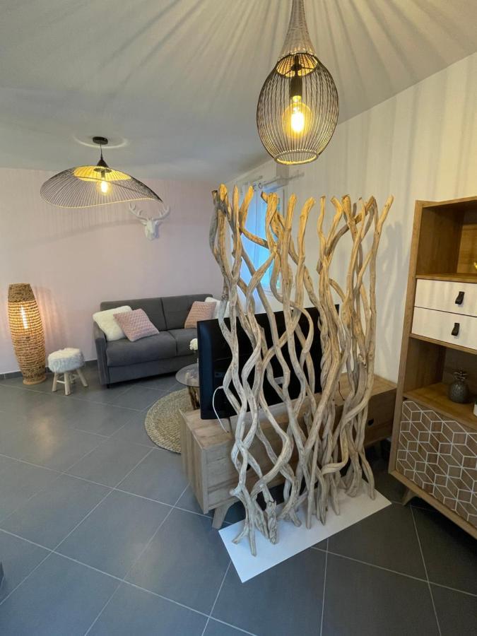 Studio Calme Et Cosy Saint-Julien-les-Villas Bagian luar foto
